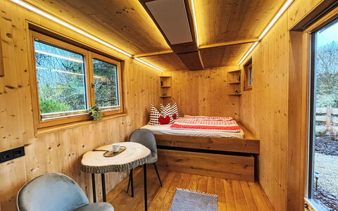 Tiny House Cottage Herbert: Træ, Bejdse, Loft, Hårdttræ, Tømmer, Planke, Bjælkehytte, Klarlak, Krydsfiner