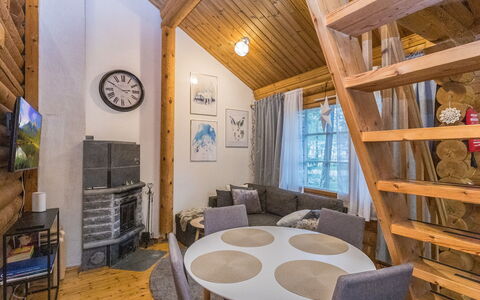 Levin Ainola: Træ, Hjem, Hus, Sommerhus, Etage, Gulvbelægning, Bjælkehytte, Bejdse, Dør, Loft