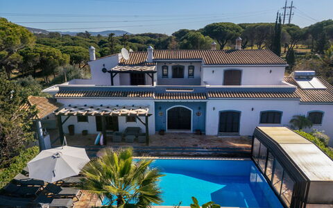Nara: Svømmepøl, Udvej, Fritid, Estate, Eco Hotel, Villa, Hacienda, Mansion, Ferie, Skygge
