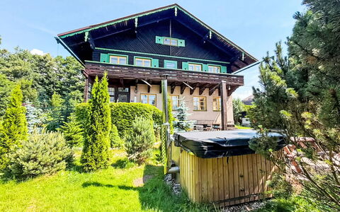 Švýcarka: Busk, Hjem, Sommerhus, Estate, Have, Stuehus, Lawn, Gård, Sidespor, Landscaping