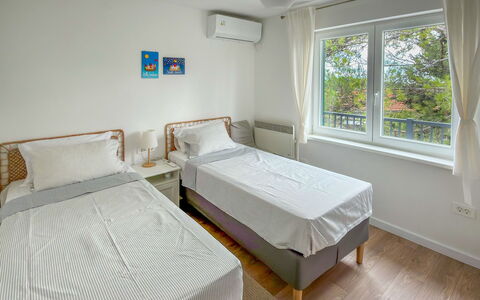 Verde: Seng, Soveværelse, Sengetøj, Sengetøj, Indretning, Møbel, Bed Frame, Etage, Lejlighed, Sengetøj