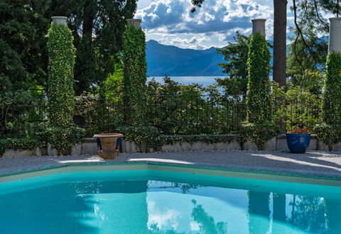 Camilla Villa: Blå, Svømmepøl, Skygge, Eco Hotel, Landscaping, Udvej, Evergreen, Tropics, Ferieby