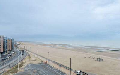 Zon & Zee with Seaview