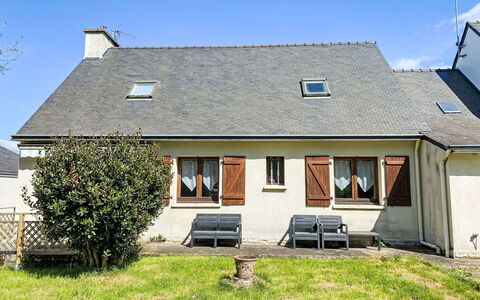 Maison Caradec: Busk, Have, Sommerhus, Skygge, Landscaping, Gård, Backyard, Villa, Stuehus, Stueplante