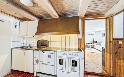 Piggsmåla: Busk, Have, Sommerhus, Skygge, Landscaping, Gård, Backyard, Villa, Stuehus, Stueplante
