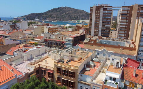 Ático B - Cartagena Centro Histórico: Daytime, Byområde, Bygning, City, Boligområde, Stad, Hovedstadsområde, Kvarter, Tag, Lejlighed