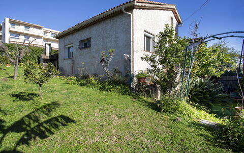 Maison Valensole: Busk, Boligområde, Hjem, Hus, Have, Sommerhus, Backyard, Gård, Landscaping