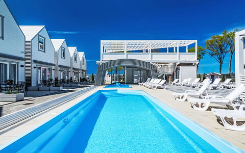 Rewal 200: Skygge, Svømmepøl, Hotel, Udendørs Møbler, Villa