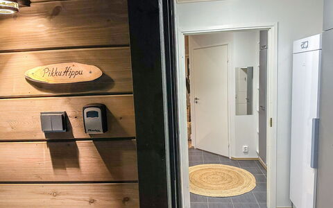 Pikkuhippu: Møbel, Udendørs Møbler, Stol, Skygge, Baldakin, Udendørs Bord, Udendørs Struktur, Gårdhave, Markise, Køkken & Spisebord