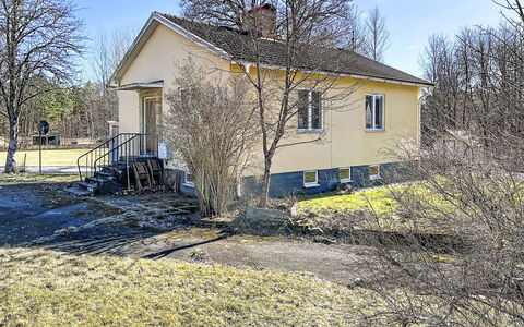 Skolhuset: Bygning, Afdeling, Hus, Hjem, Sommerhus, Boligområde, Tag, Landdistrikt, Land Lot, Menneskelig Bosættelse