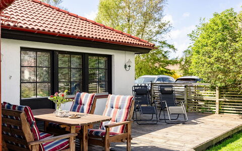 Villshärad: Møbel, Udendørs Møbler, Stol, Bord, Udendørs Bord, Hjem, Kaffebord, Gårdhave, Have, Køkken & Spisebord