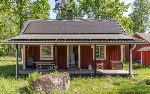 Holmen: Træ, Tag, Hus, Sommerhus, Hjem, Landdistrikt, Land Lot, Sidespor, Garden Bygninger, Stuehus