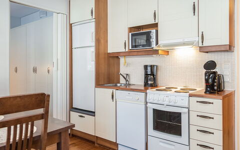 Point Vale 2 As 2: Møbel, Gulvbelægning, Cabinetry, Større Bandage, Indretning, Træ, Køkken, Køkken Apparat, Countertop, Etage