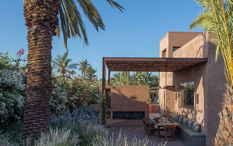 Villa Palmeraie: Busk, Have, Landscaping, Estate, Udvej, Skygge, Backyard, Naturmateriale, Hacienda