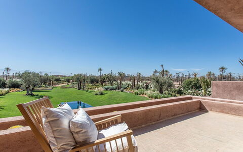 Villa Palmeraie: Have, Landscaping, Udvej, Skygge, Hacienda, Udendørs Møbler, Eco Hotel, Backyard, Villa