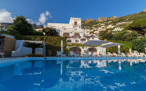 Villa Desideria: Svømmepøl, Udvej, Ferieby, Hotel, Thermae, Villa, Bjerglandsby, Hacienda, Boutique Hotel