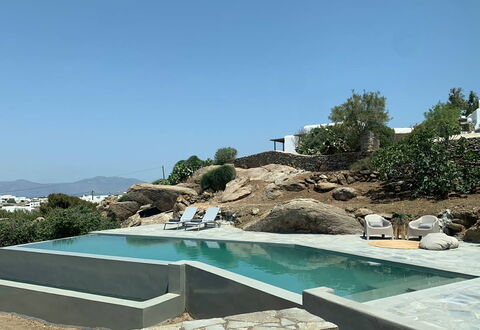 Villa Ermione: Rots, Svømmepøl, Outcrop, Liggestol, Tropics, Udendørs Møbler, Udvej