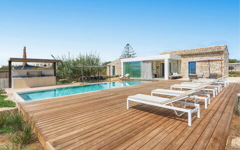 Villa Smeralda: Svømmepøl, Udvej, Kompositmateriale, Estate, Eco Hotel, Villa, Design, Udendørs Møbler, Hotel