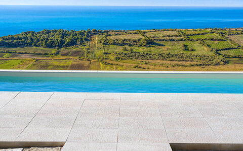 Villa Lily: Blå, Kompositmateriale, Hav, Ocean, Svømmepøl, Walkway, Flise, Flise