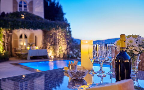 Villa Silva: Blå, Svømmepøl, Udvej, Eco Hotel, Estate, Hacienda, Villa, Landskab Belysning, Hotel, Udendørs Møbler