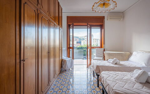 Casa Lucio: Etage, Gulvbelægning, Indretning, Lejlighed, Bejdse, Hårdttræ, Trægulve, Hotel, Altan