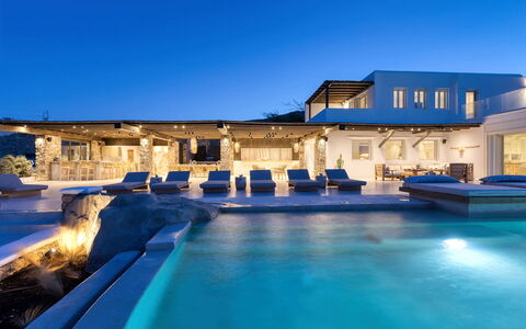 Villa Mitos: Blå, Svømmepøl, Udvej, Estate, Eco Hotel, Villa, Thermae, Hotel, Mansion, Ferieby