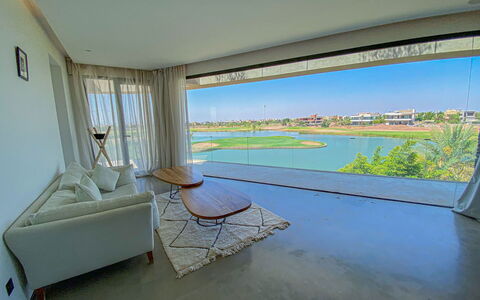 Villa Inaya: Vand, Afspejling, Kanal, Reservoir, Udvej, Dam, Penthouselejlighed, Trægulve
