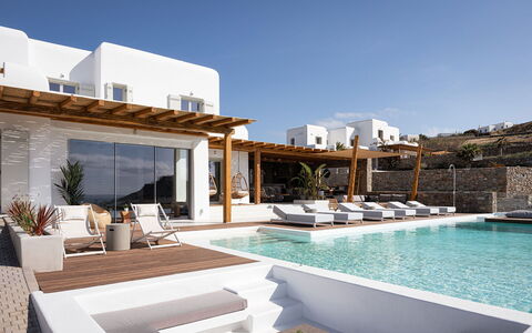 Villa Aspasia: Udvej, Lejlighed, Stue, Design, Stol, Hotel, Eco Hotel, Svømmepøl, Villa