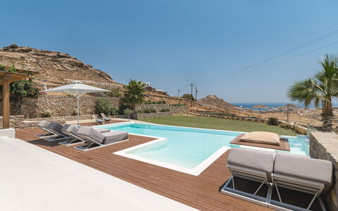Villa Demetra: Svømmepøl, Udvej, Udendørs Møbler, Villa, Eco Hotel, Hotel, Penthouselejlighed, Liggestol