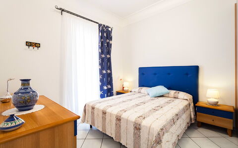 Casa Dorothea 1: Møbel, Indretning, Soveværelse, Etage, Gulvbelægning, Seng, Værelse, Sengetøj, Sengetøj, Bed Frame