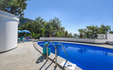 Villa Lamaro: Blå, Svømmepøl, Udvej, Udendørs Møbler, Skygge, Eco Hotel, Altan, Hotel, Ferieby, Villa