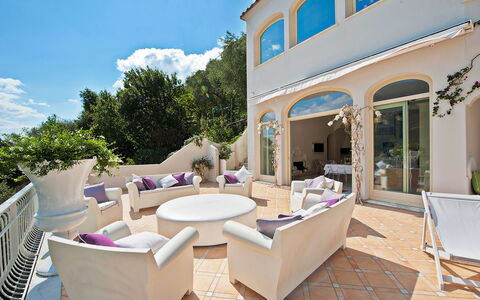 Villa Moresca: Møbel, Hjem, Estate, Udvej, Stol, Altan, Mansion, Hacienda, Villa, Udendørs Møbler