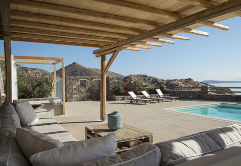 Villa Mycenaean: Skygge, Pergola, Udendørs Struktur, Udendørs Møbler, Udvej, Kolonne, Bjælke, Villa, Svømmepøl