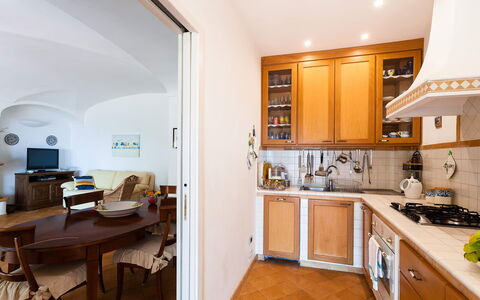 Casa Dorothea 2: Møbel, Indretning, Køkken, Gulvbelægning, Countertop, Træ, Køkken Apparat, Loft, Etage, Cabinetry