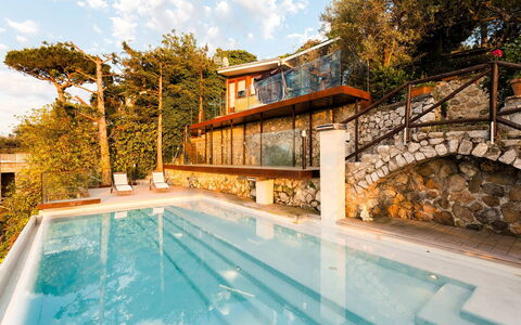 Villa Davide: Svømmepøl, Udvej, Kompositmateriale, Eco Hotel, Estate, Hacienda, Hotel, Thermae, Villa, Trappe