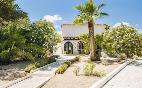 Villa Gold: Busk, Hjem, Estate, Hacienda, Have, Indkørsel, Skygge, Landscaping, Villa