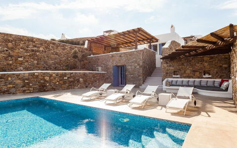 Villa Paradeisos: Svømmepøl, Udvej, Villa, Hotel, Design, Penthouselejlighed, Flise