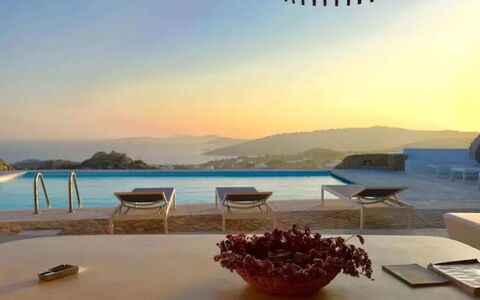Villa Pirgi: Blå, Svømmepøl, Udvej, Coastal Og Oceaniske Landskabsformer, Hav, Stol, Kyst, Eco Hotel, Ocean, Hotel
