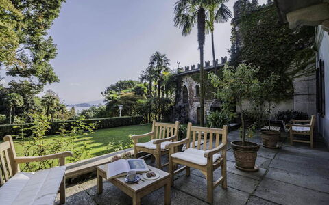 Villa Romantica: Have, Estate, Landscaping, Hacienda, Gårdsplads, Villa, Mansion, Altan