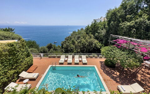 Villa Sole di Amalfi: Udvej, Svømmepøl, Coastal Og Oceaniske Landskabsformer, Hav, Kyst, Eco Hotel, Lejlighed, Estate, Ocean, Hotel