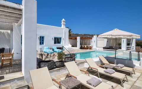 Villa Tramountana: Blå, Svømmepøl, Udvej, Villa, Hotel, Penthouselejlighed