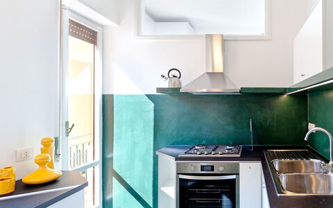 Casa Milena: Køkken, Væg, Indretning, Køkken Apparat, Større Bandage, Countertop, Gulvbelægning, Etage, Loft, Hjem