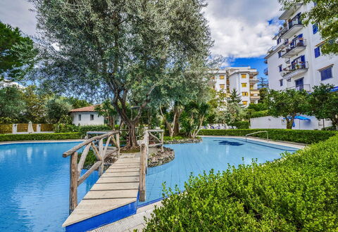 Casa Primavera: Blå, Svømmepøl, Udvej, Lejlighed, Hotel, Ejerlejlighed, Afspejling, Ferieby, Eco Hotel, Reflekterende Pool