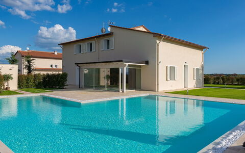 Villa Monsummano: Svømmepøl, Udvej, Boligområde, Hjem, Kompositmateriale, Eco Hotel, Estate, Thermae, Skygge, Villa