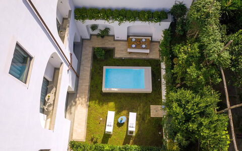 Jacaranda House: Lejlighed, Svømmepøl, Hjem, Gårdsplads, Estate, Design, Landscaping, Hotel, Gård, Backyard