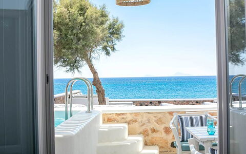 Maison Ranya: Møbel, Hav, Stol, Udvej, Kyst, Ocean, Naturmateriale, Skygge, Design, Udendørs Møbler