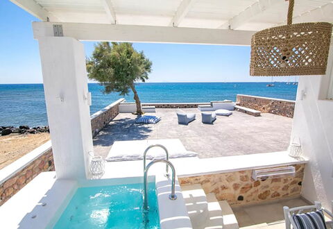 Maison Ranya: Blå, Hav, Udvej, Kyst, Ocean, Udendørs Møbler, Kyst, Skygge, Svømmepøl, Tropics