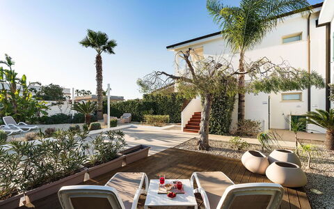 Ninfa: Udvej, Hjem, Eco Hotel, Landscaping, Skygge, Estate, Have, Hacienda