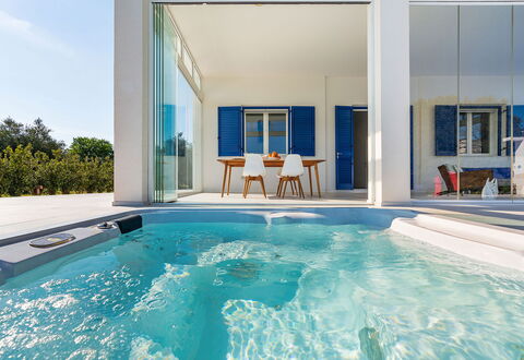 Villa Betty: Blå, Kompositmateriale, Svømmepøl, Fritid, Udvej, Udendørs Møbler, Skygge, Villa, Design, Eco Hotel