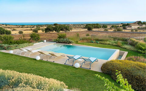 Villa Bel Prato: Blå, Svømmepøl, Udendørs Møbler, Udvej, Land Lot, Have, Skygge, Stol, Eco Hotel, Liggestol